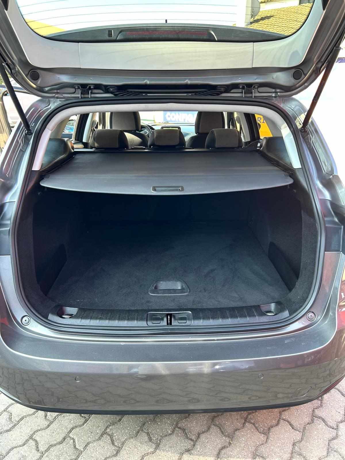 fiat-tipo-station-wagon-2018-diesel-1248cc