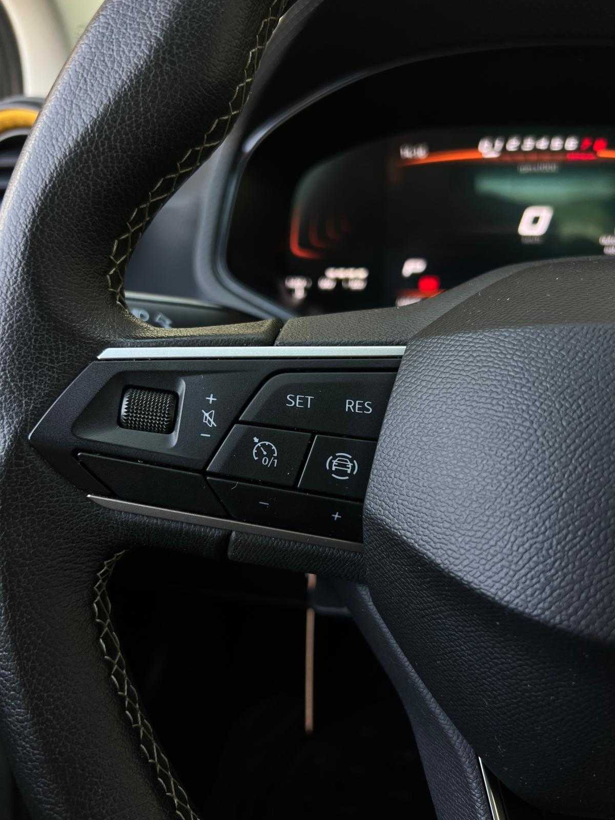 seat-ibiza-2023-gasolina-999cc