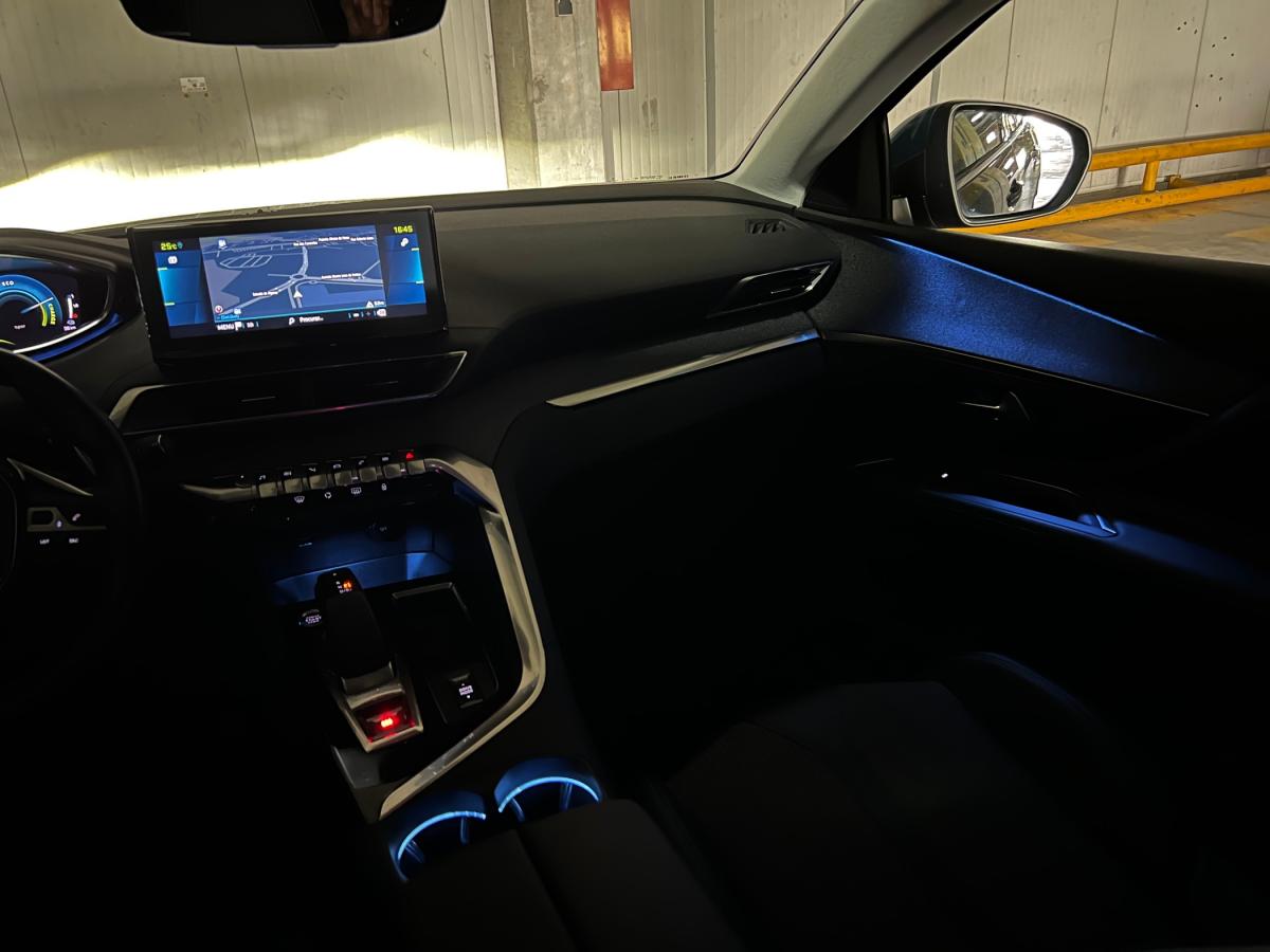 peugeot-3008-2021-hibrido-a-gasolina-1598cc