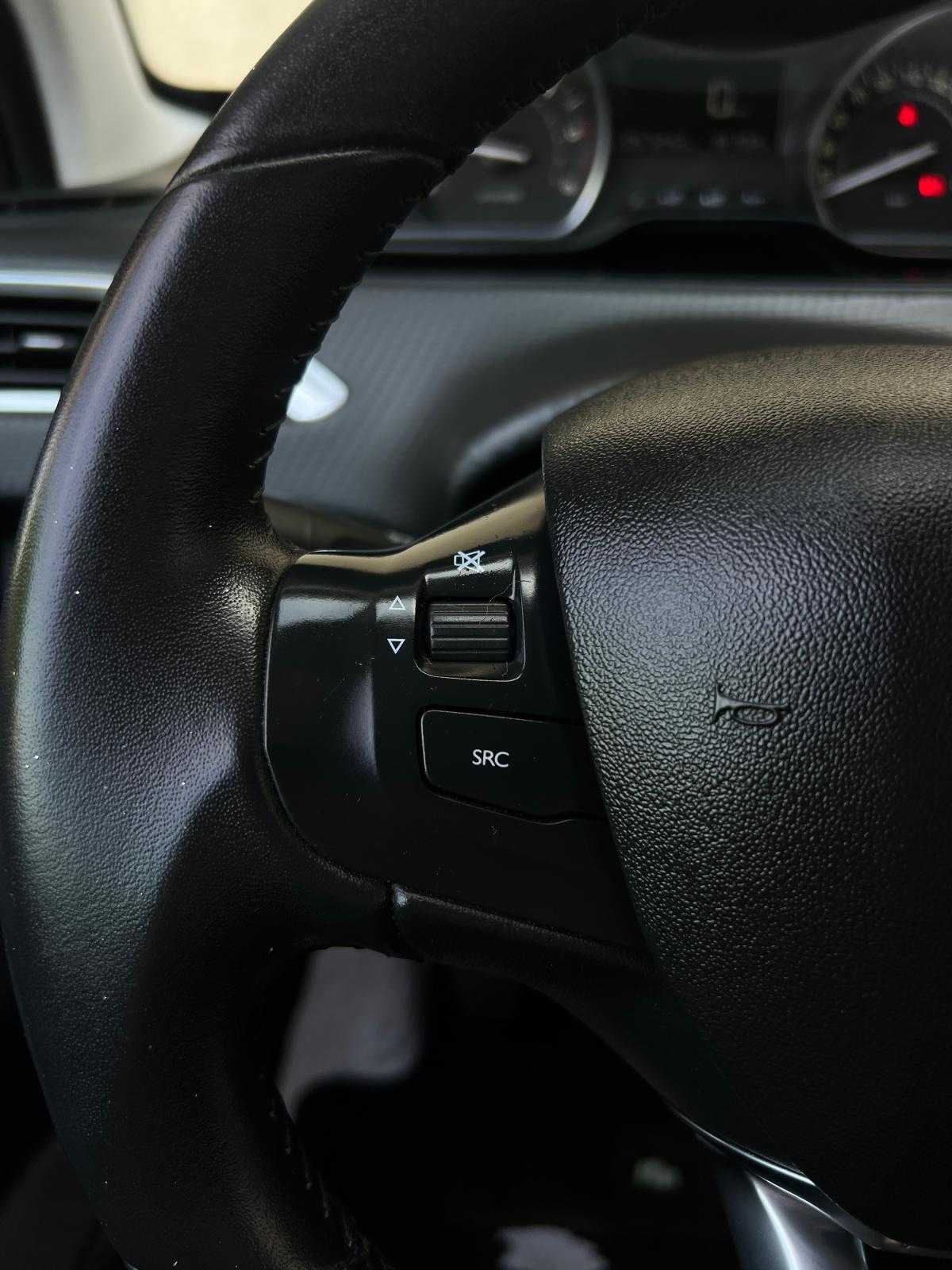 peugeot-2008-2019-diesel-1499cc