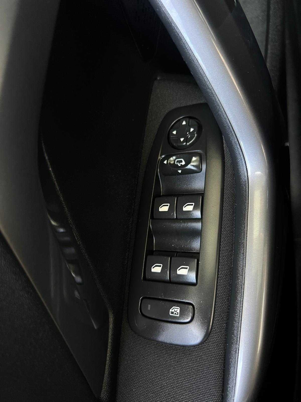 peugeot-2008-2019-diesel-1499cc