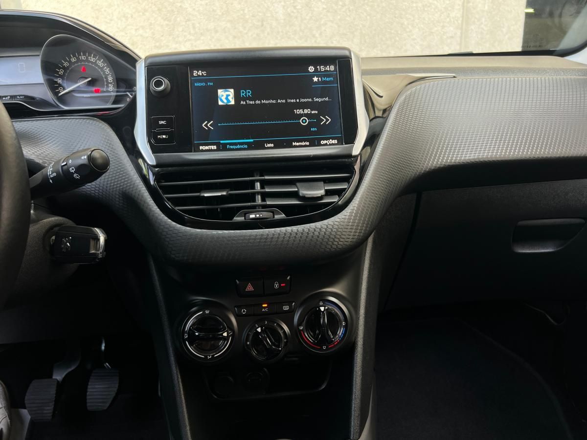 peugeot-2008-2019-diesel-1499cc