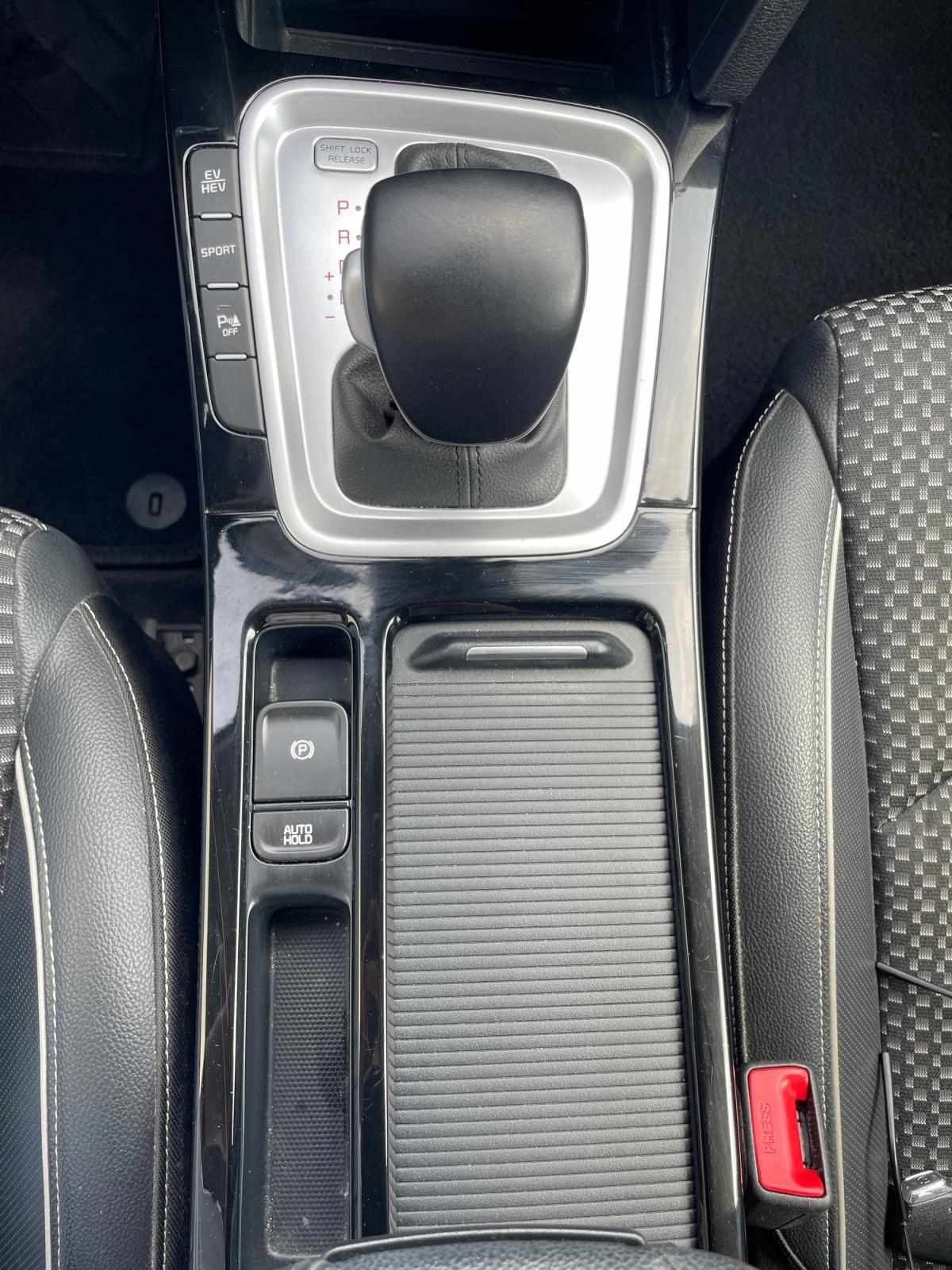 kia-xceed-2021-hibrido-a-gasolina-1580cc