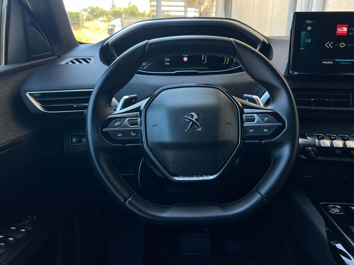 peugeot-3008-2023-hibrido-a-gasolina-1598cc
