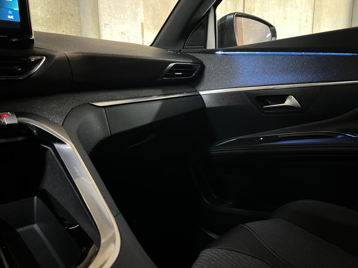 peugeot-3008-2023-hibrido-a-gasolina-1598cc