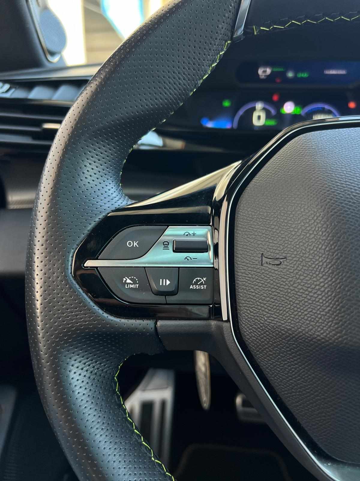 peugeot-408-2023-hibrido-a-gasolina-1598cc