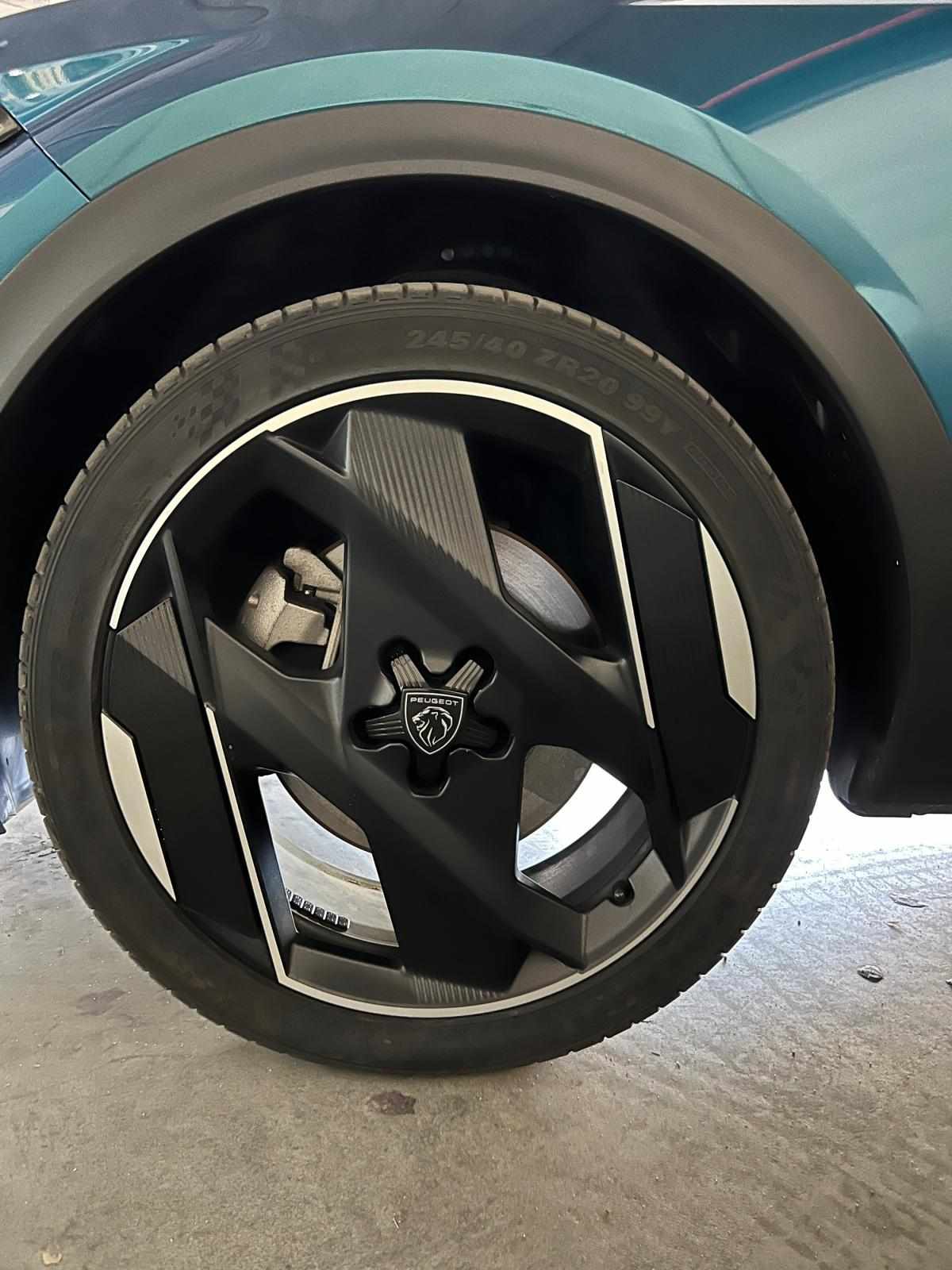 peugeot-408-2023-hibrido-a-gasolina-1598cc