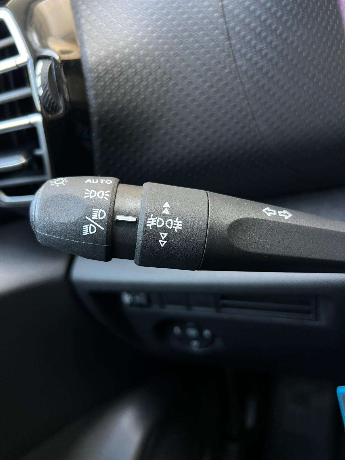citroen-c4-2023-gasolina-1199cc