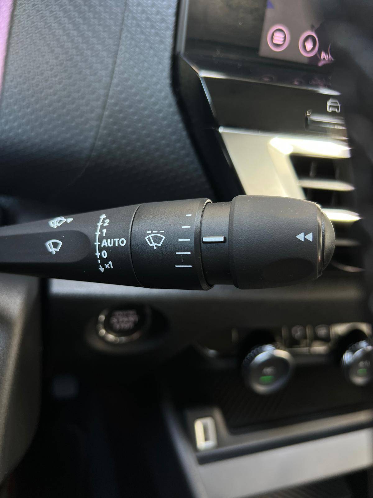 citroen-c4-2023-gasolina-1199cc
