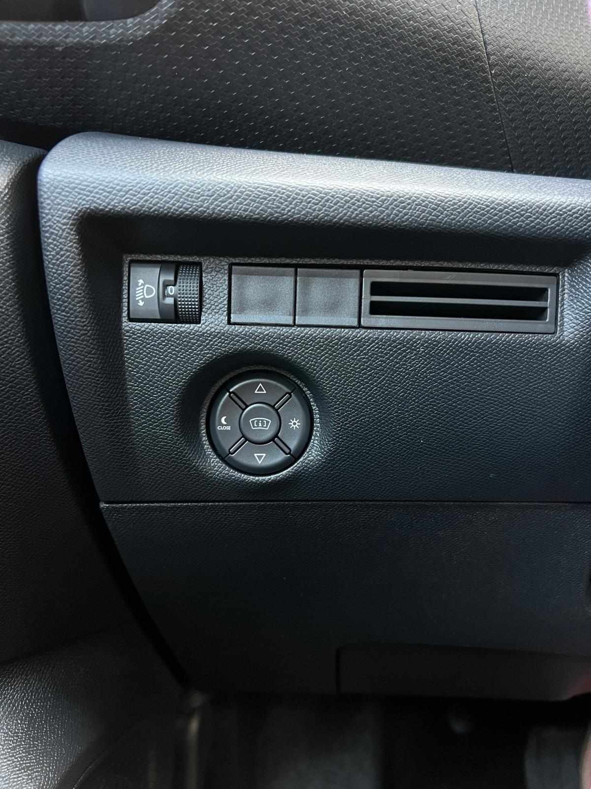 citroen-c4-2023-gasolina-1199cc