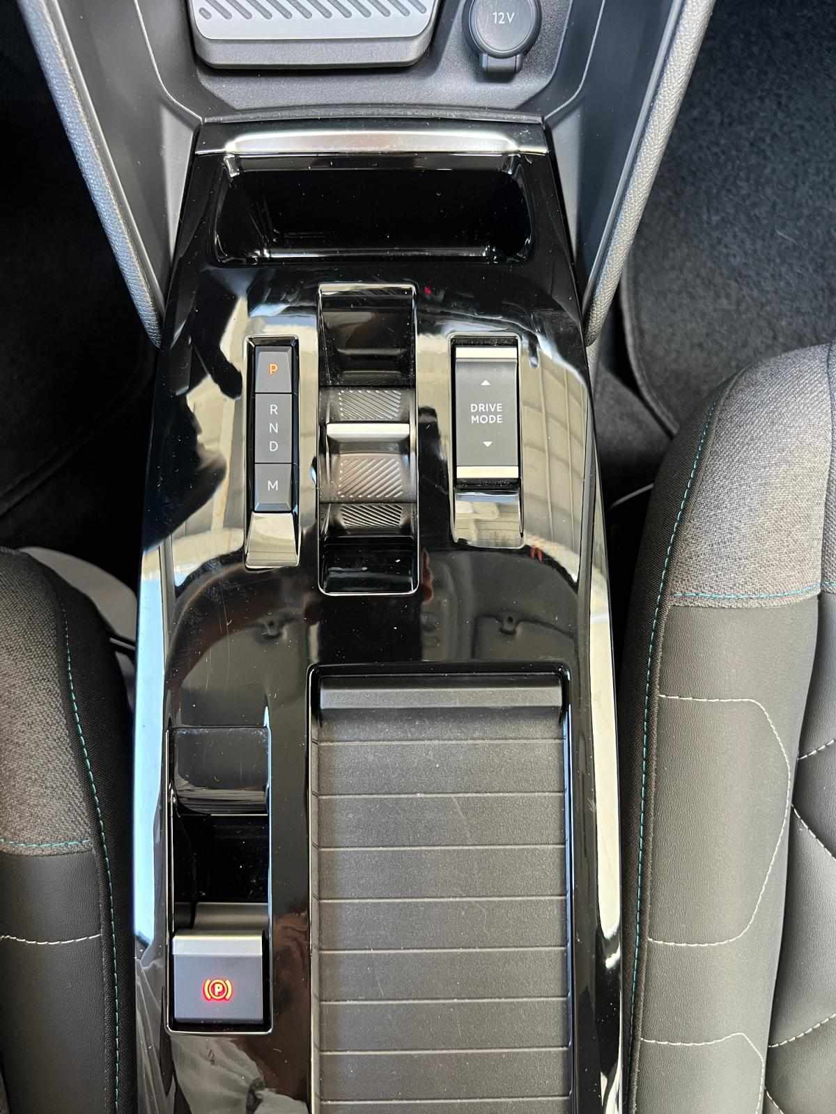 citroen-c4-2023-gasolina-1199cc