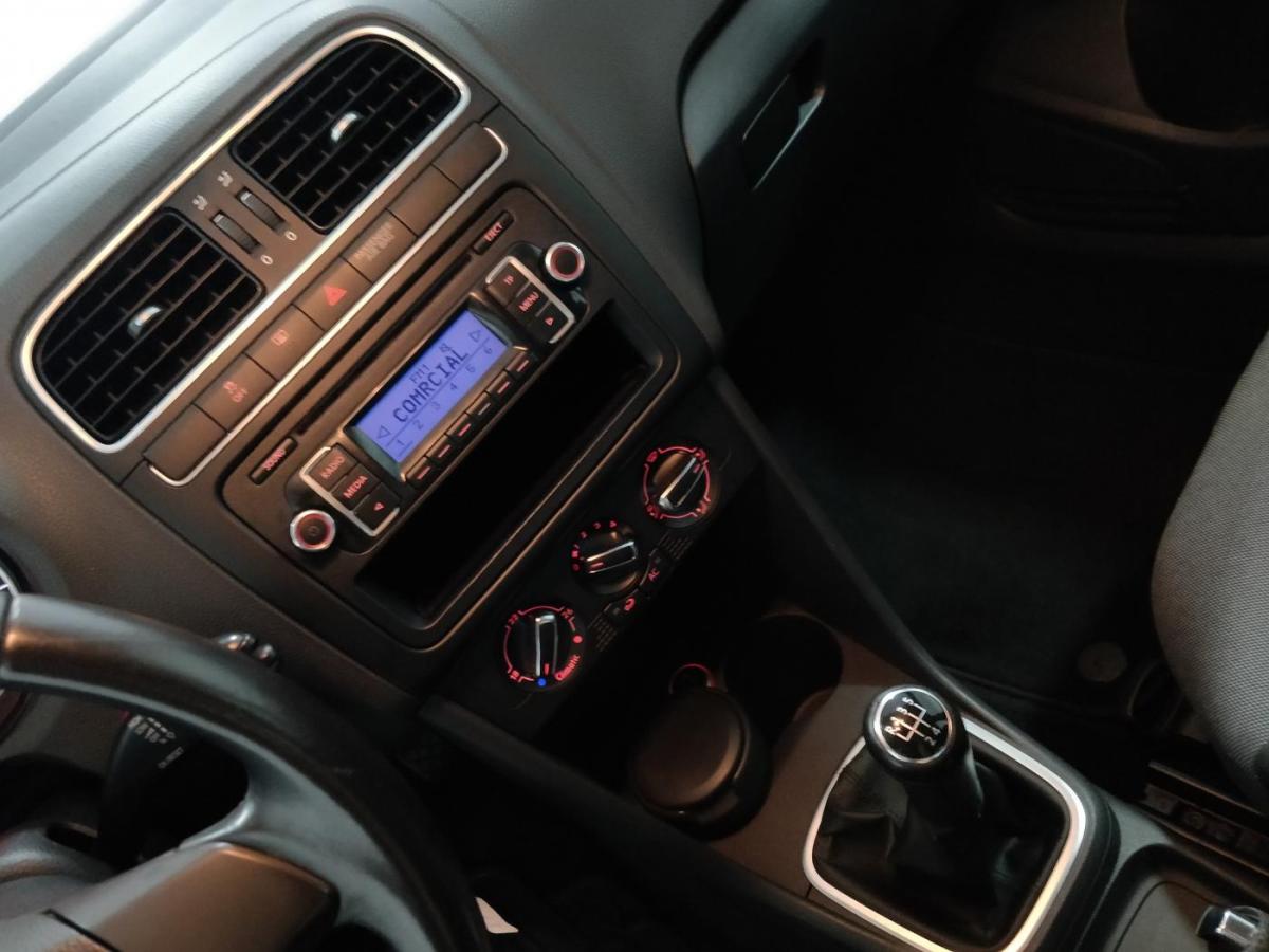 volkswagen-polo-2010-gasolina-1198cc