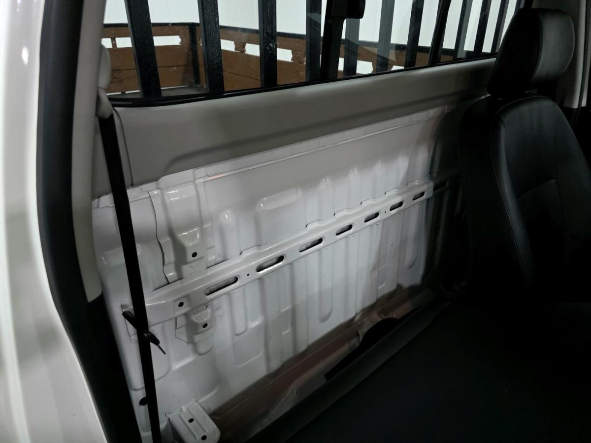 toyota-hilux-2013-diesel-2494cc