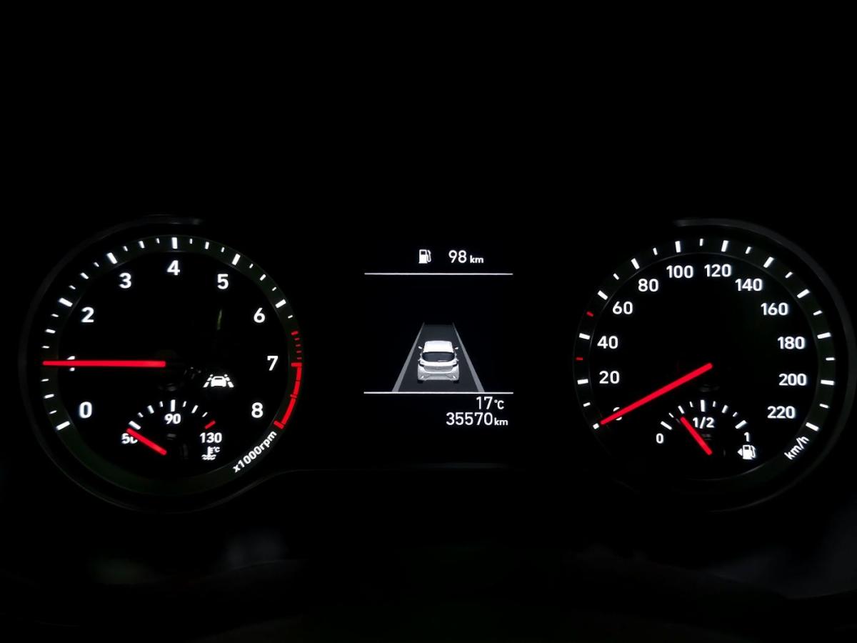 hyundai-i10-2022-gasolina-998cc