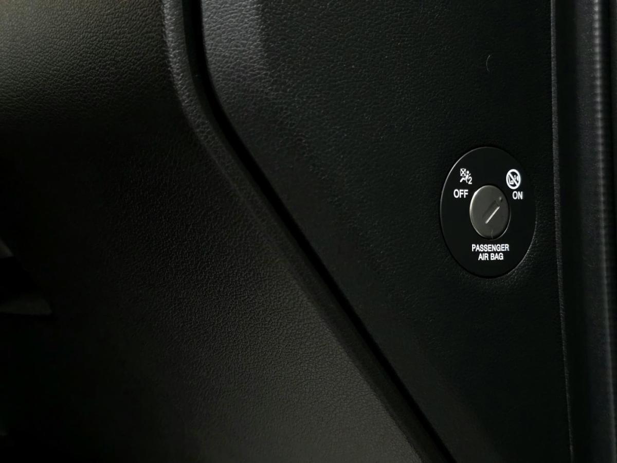 hyundai-i10-2022-gasolina-998cc