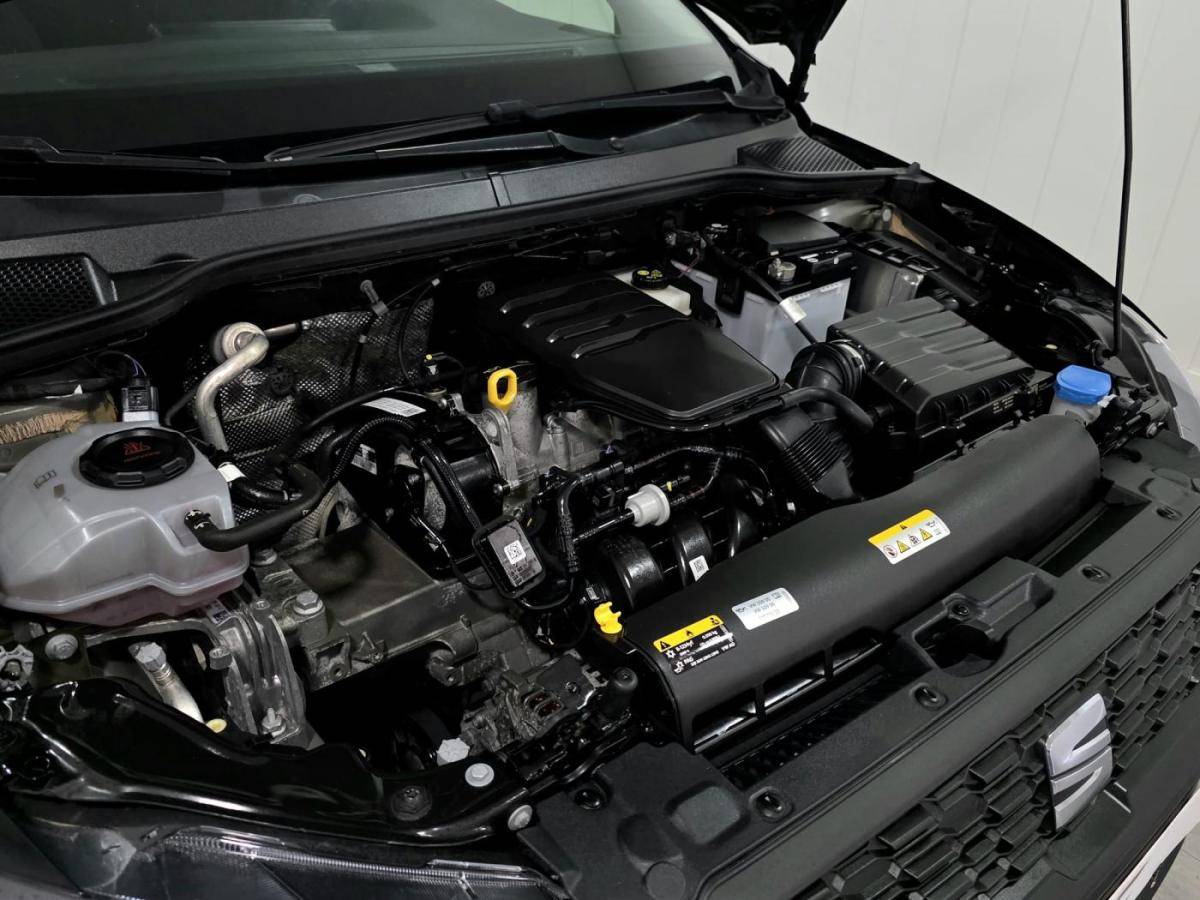 seat-ibiza-2023-gasolina-999cc