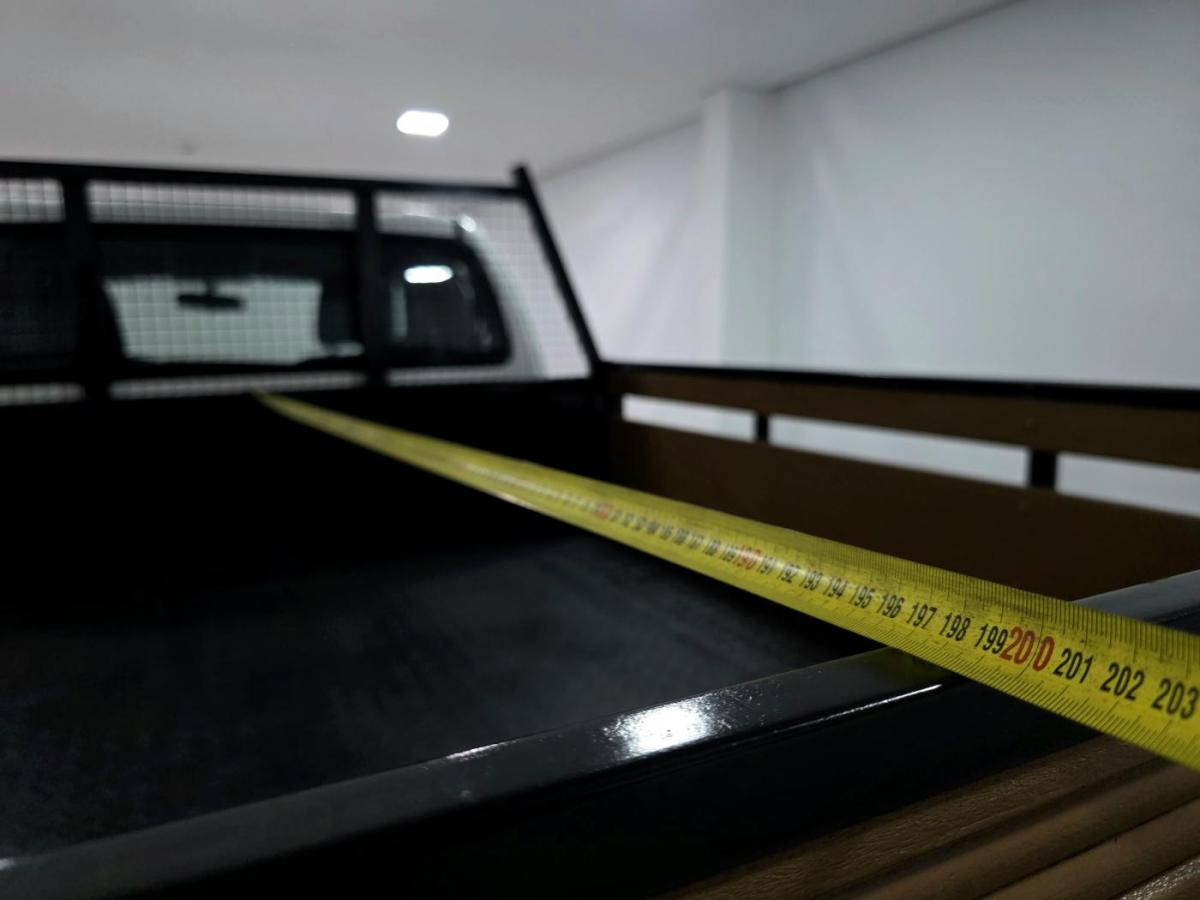 toyota-hilux-2020-diesel-2393cc