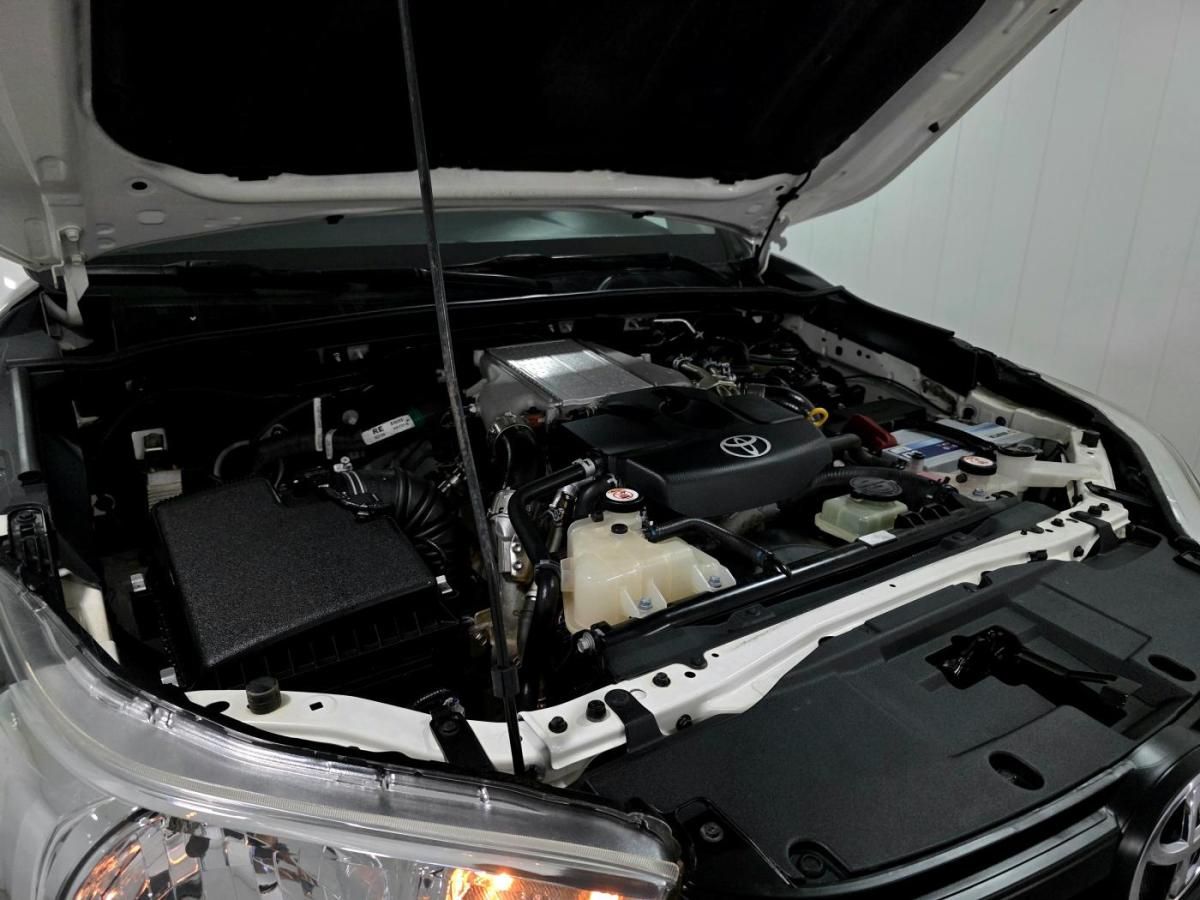 toyota-hilux-2020-diesel-2393cc