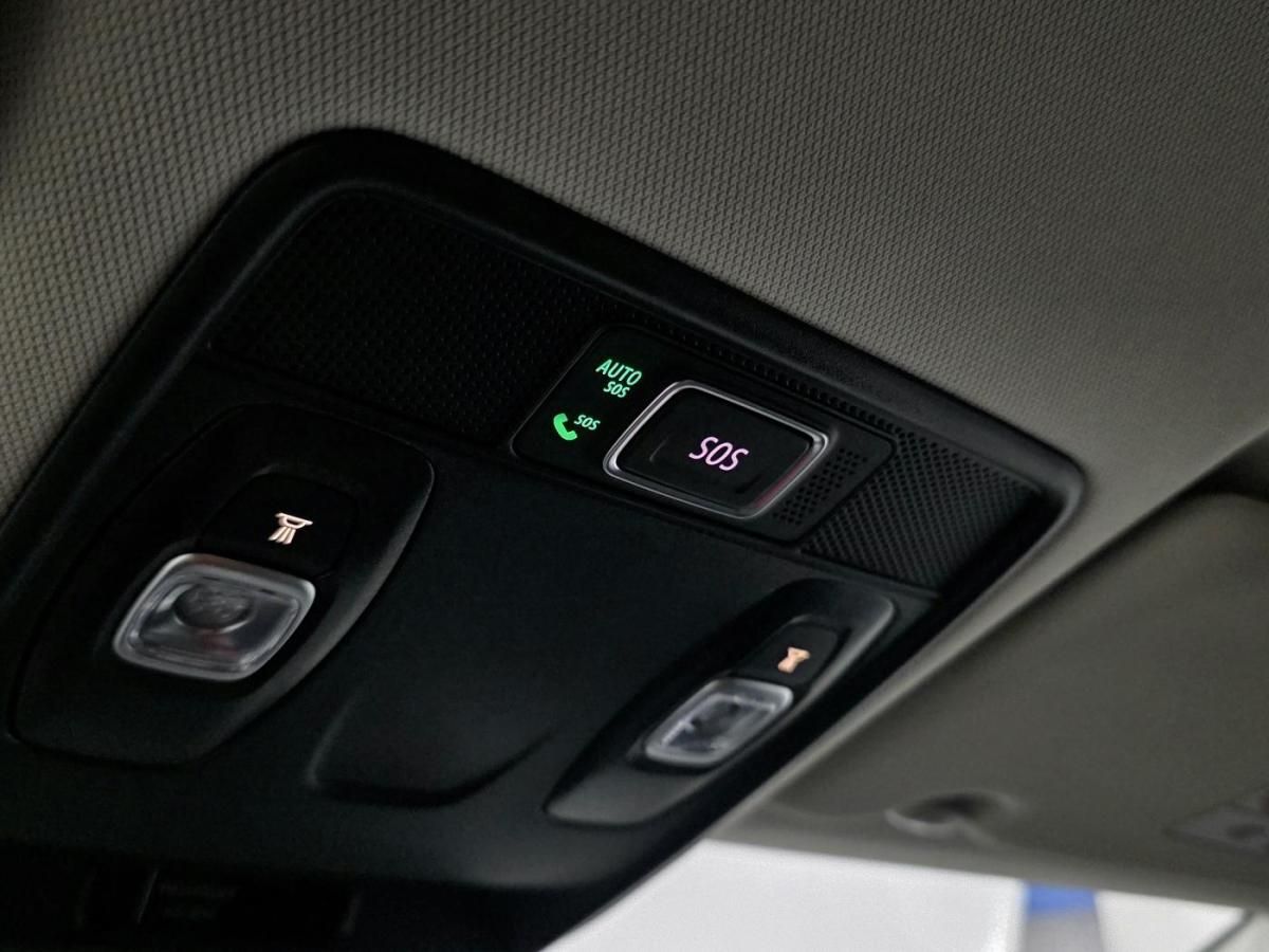 renault-captur-2023-hibrido-a-gasolina-1598cc