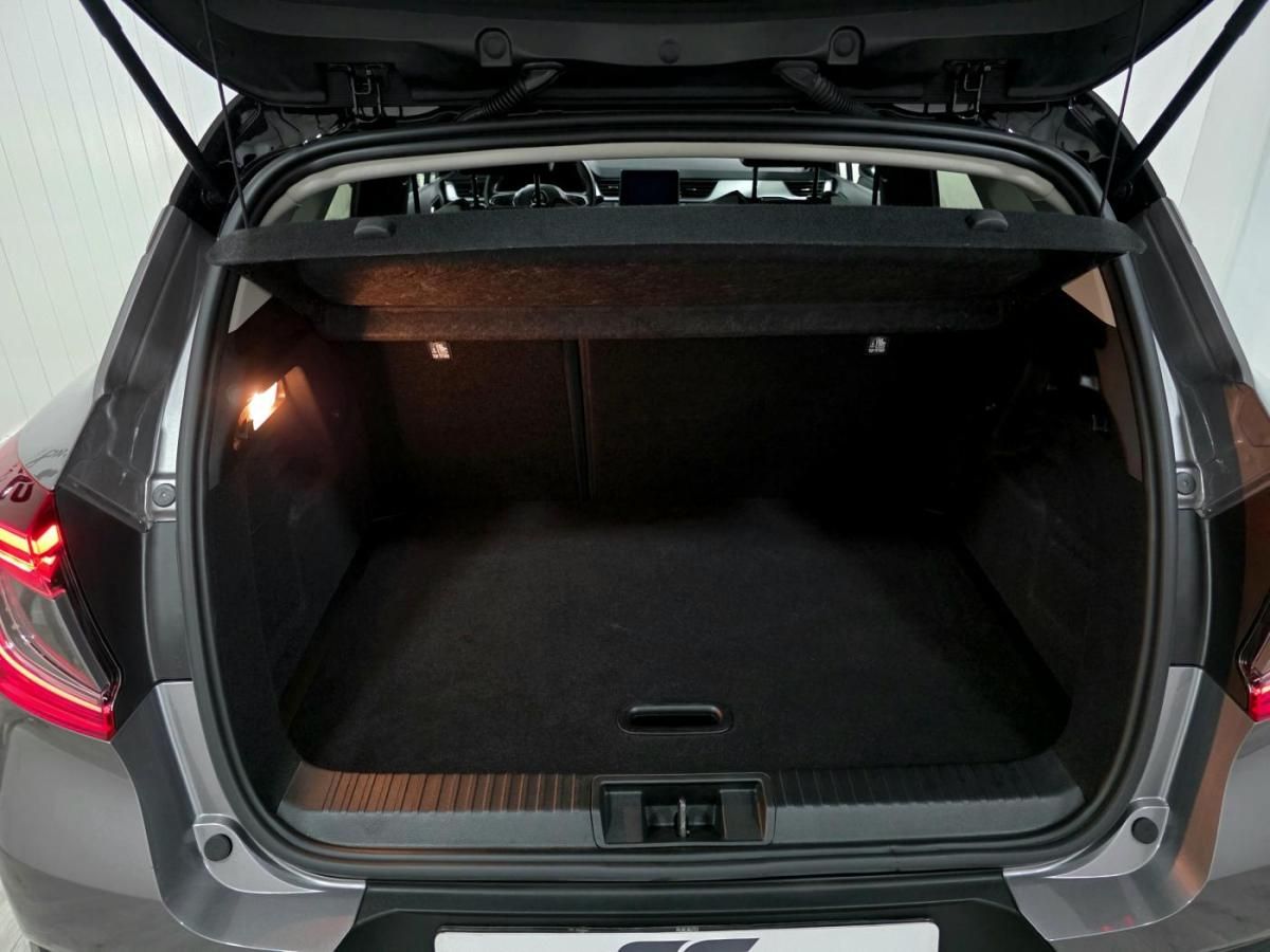 renault-captur-2023-hibrido-a-gasolina-1598cc