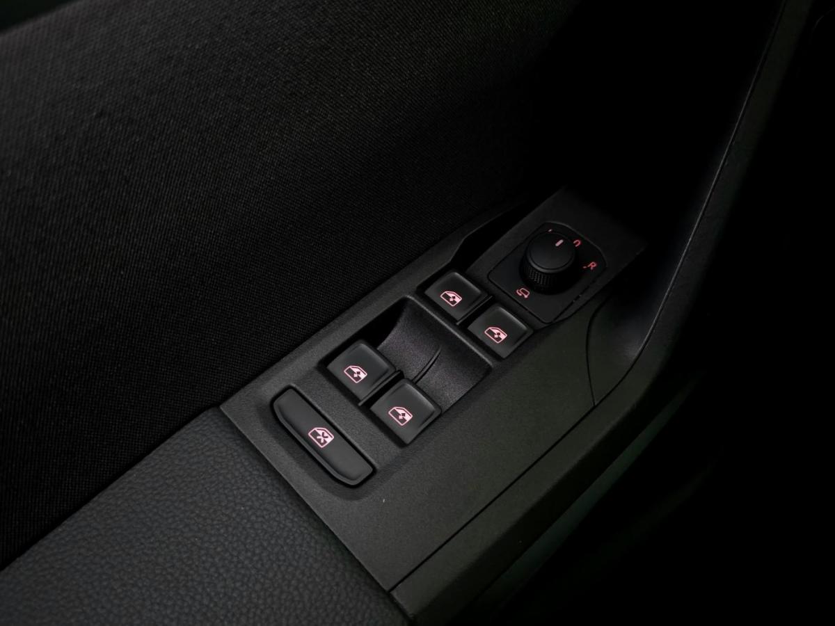 seat-arona-2021-gasolina-999cc