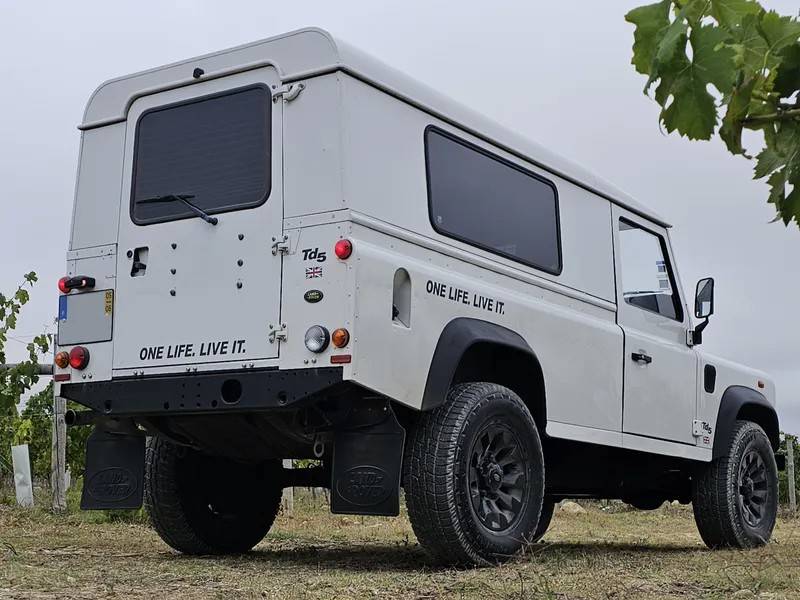 land-rover-defender-2005-diesel-2495cc
