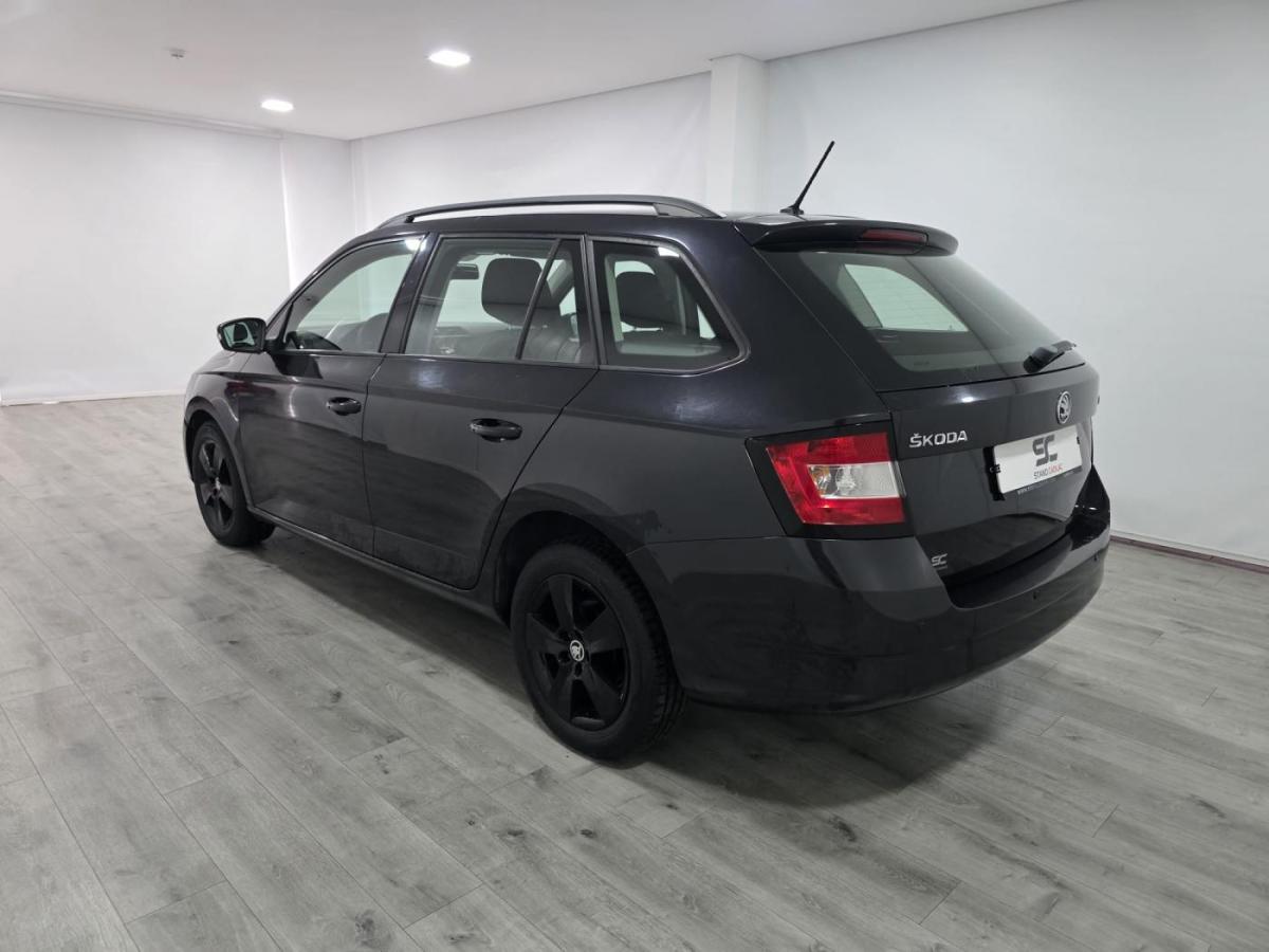 skoda-fabia-break-2017-gasolina-999cc