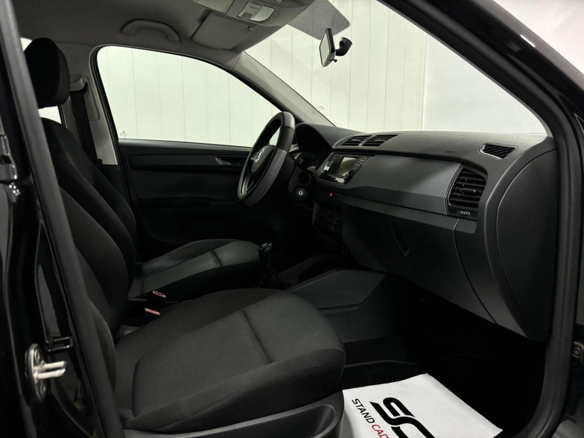 skoda-fabia-break-2017-gasolina-999cc