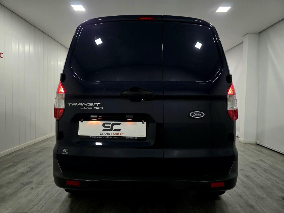 ford-transit-2020-gasolina-998cc