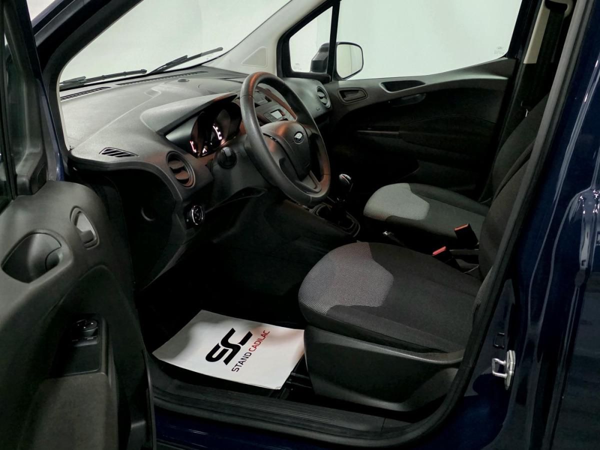 ford-transit-2020-gasolina-998cc