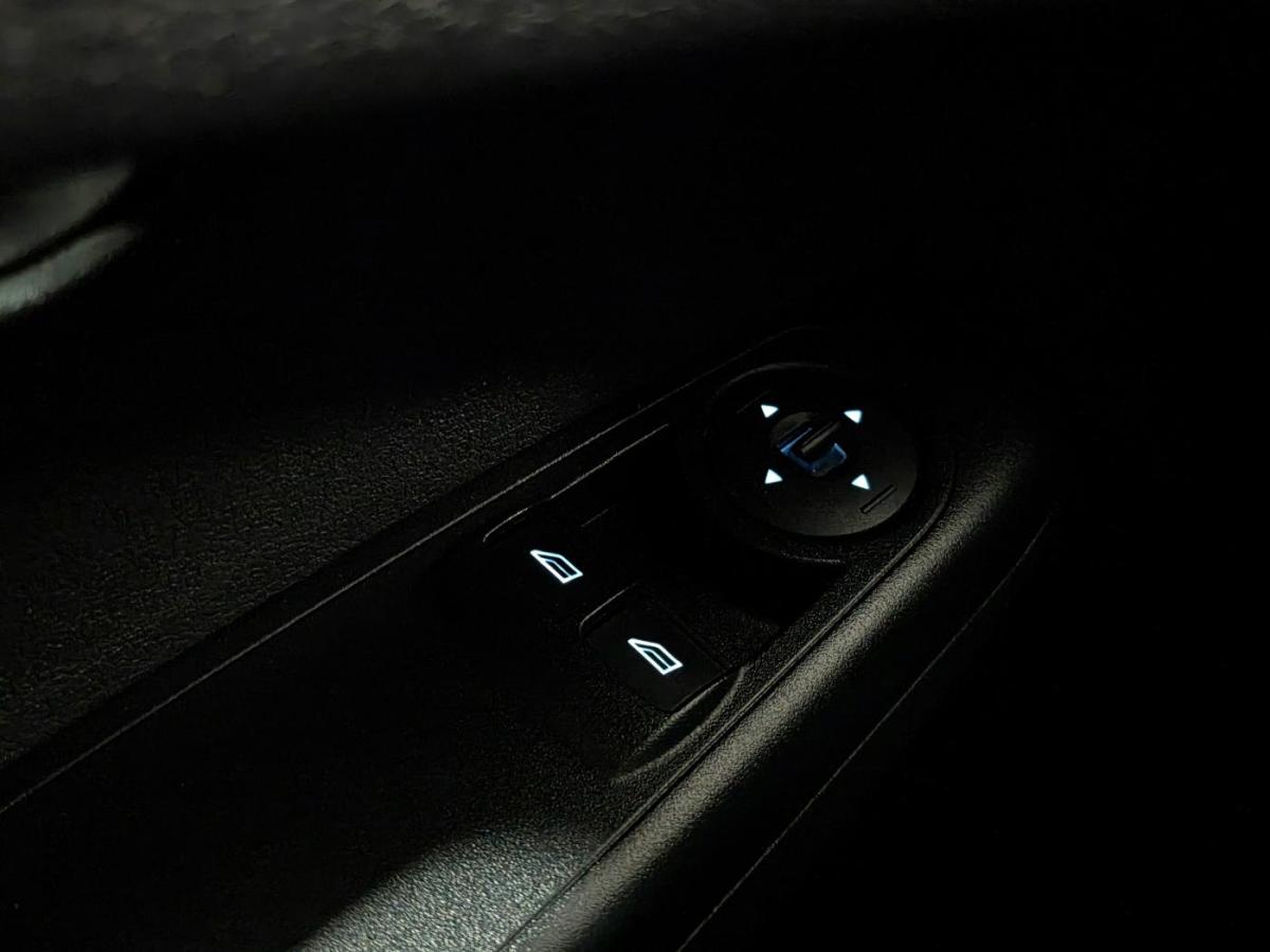 ford-transit-2020-gasolina-998cc