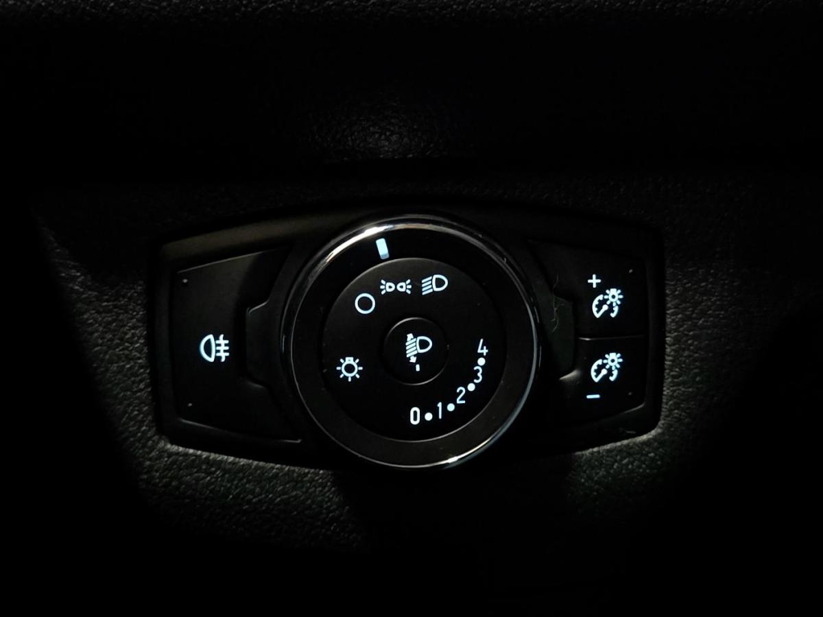ford-transit-2020-gasolina-998cc