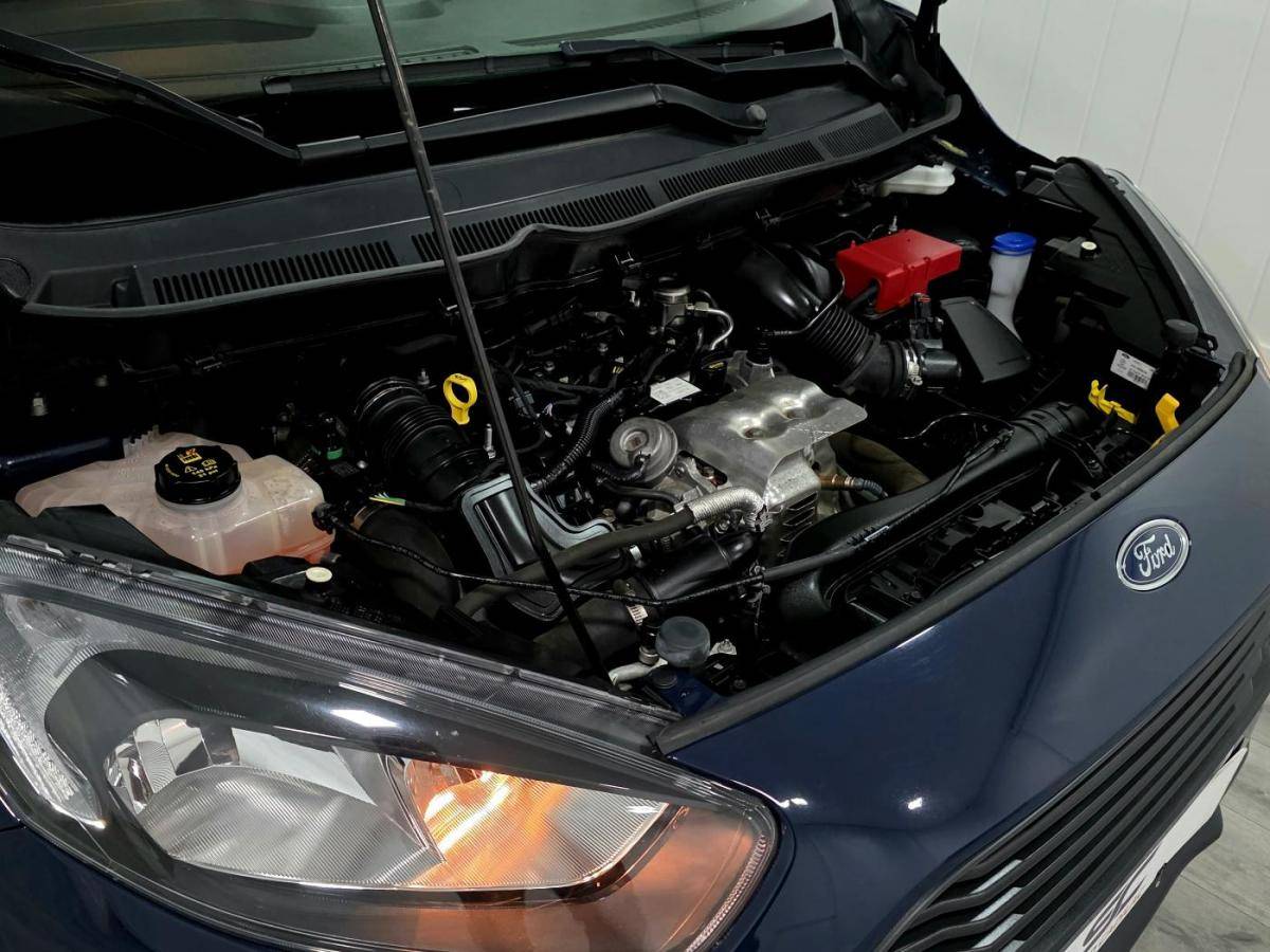 ford-transit-2020-gasolina-998cc