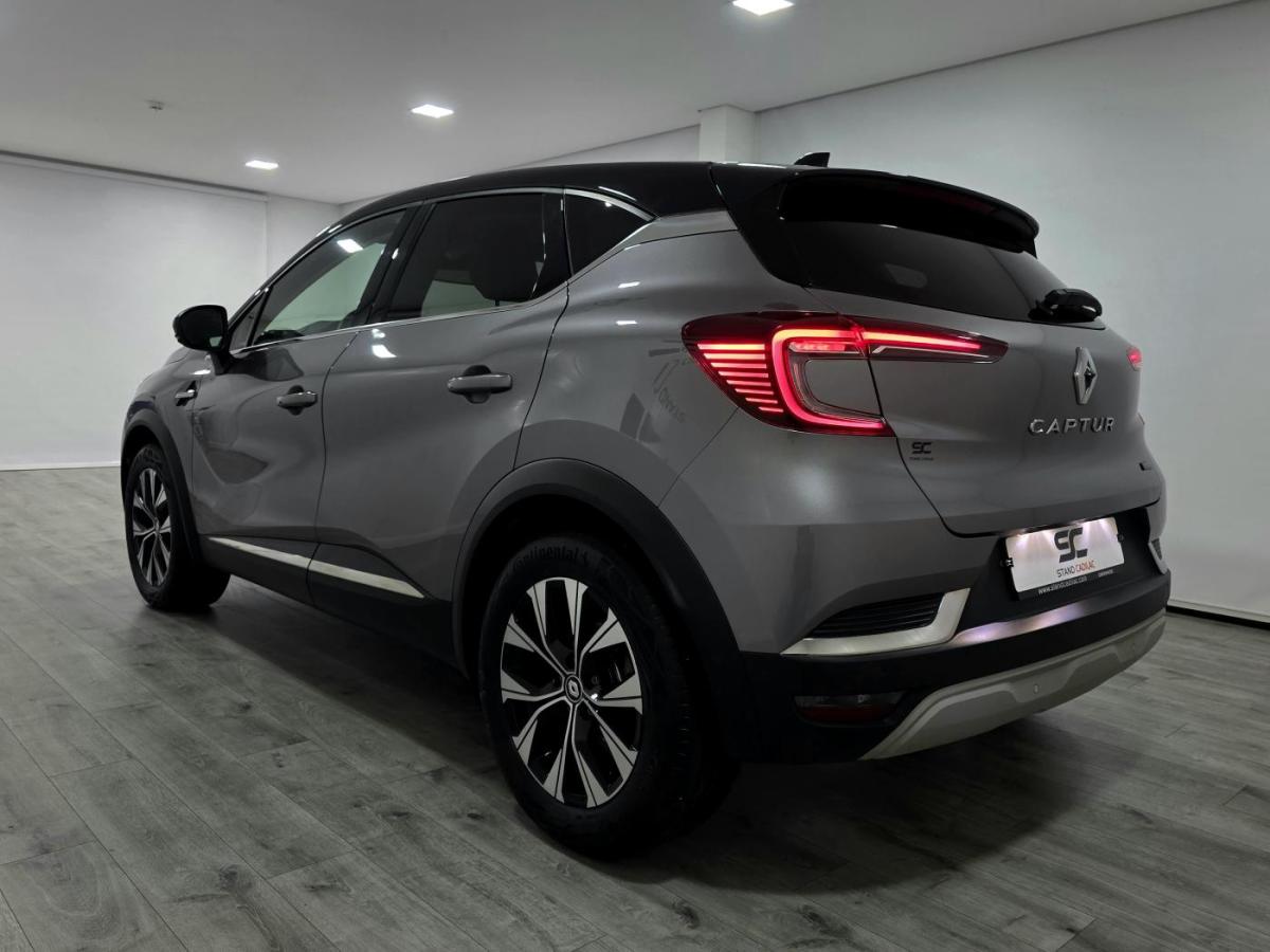 renault-captur-2023-hibrido-a-gasolina-1598cc
