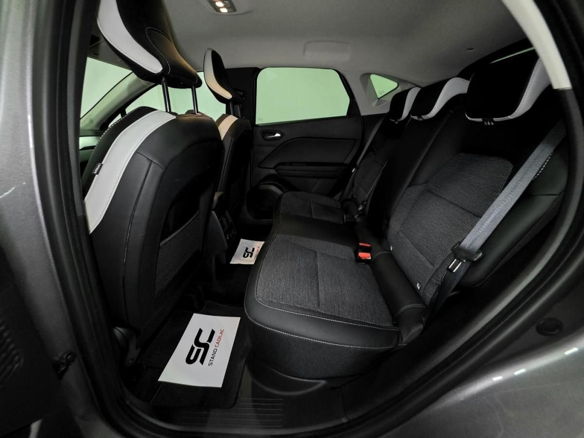 renault-captur-2023-hibrido-a-gasolina-1598cc