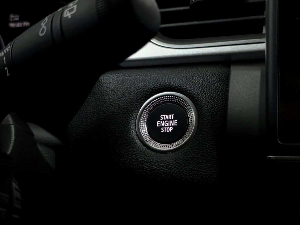 renault-captur-2023-hibrido-a-gasolina-1598cc