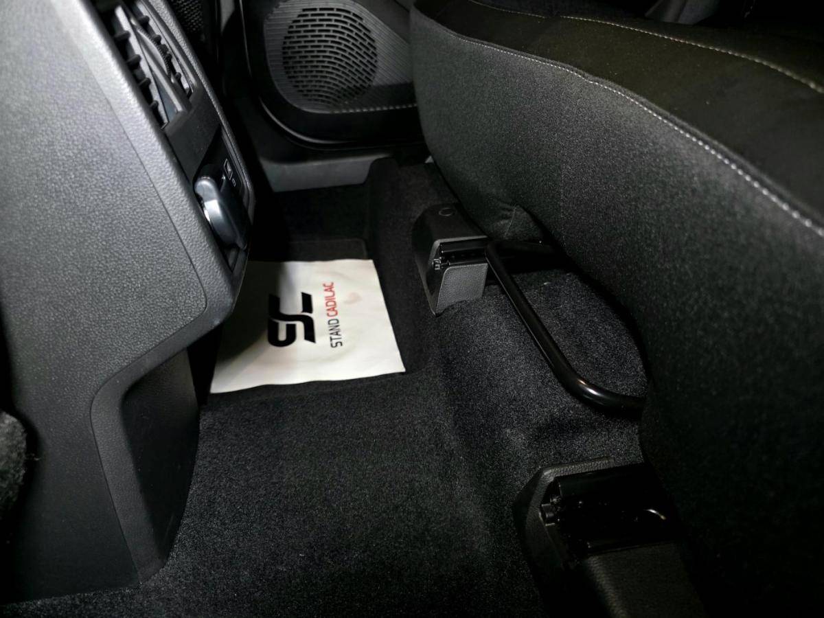 renault-captur-2023-hibrido-a-gasolina-1598cc