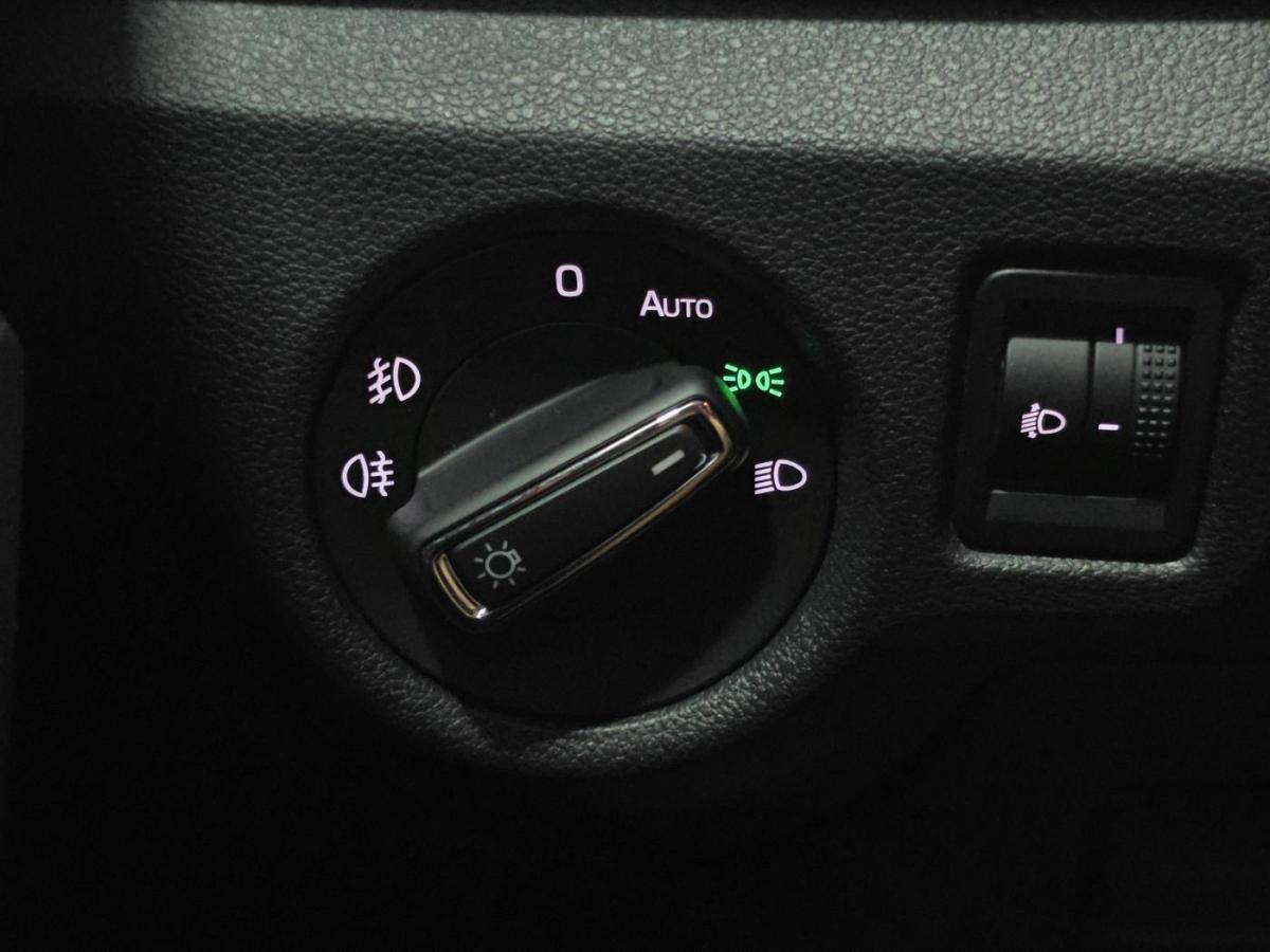skoda-kamiq-2025-gasolina-999cc