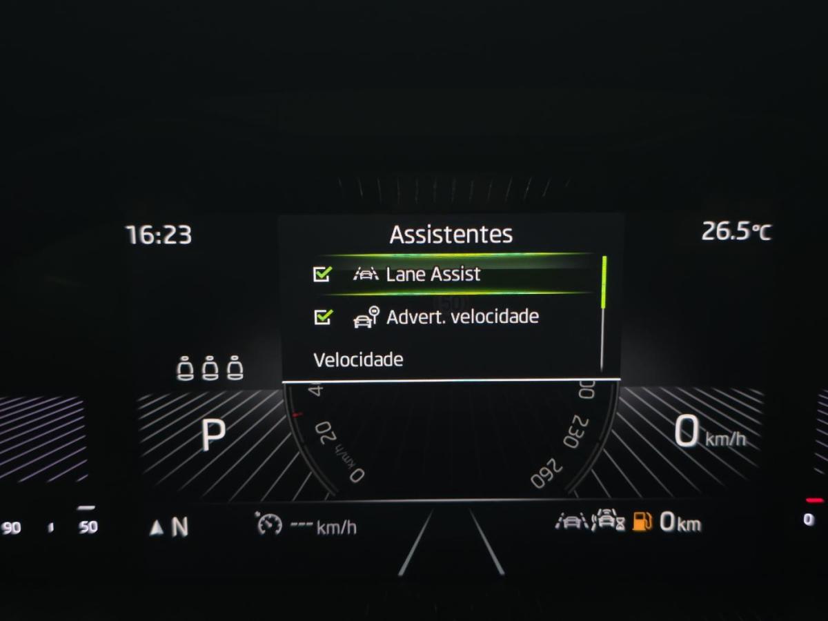 skoda-kamiq-2025-gasolina-999cc