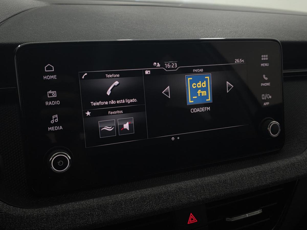 skoda-kamiq-2025-gasolina-999cc