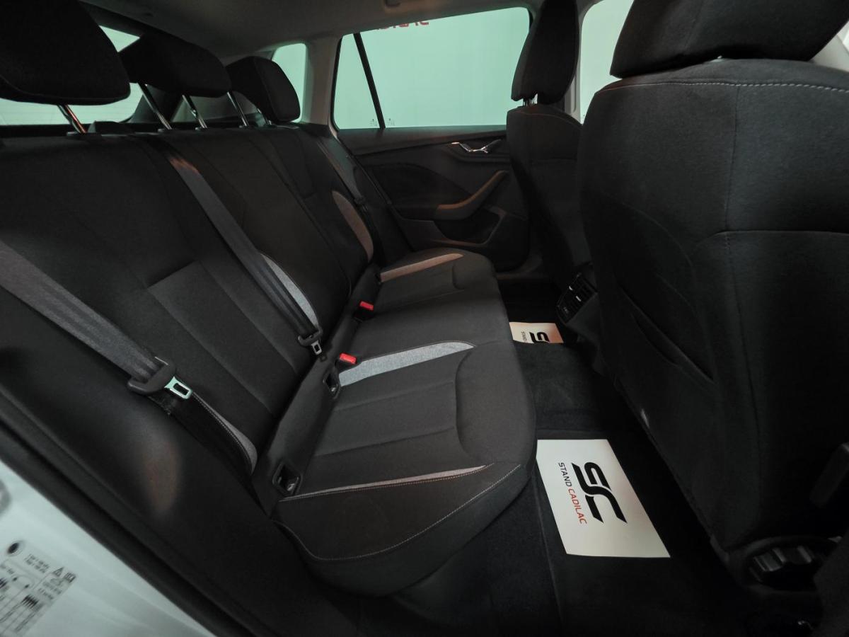 skoda-kamiq-2025-gasolina-999cc