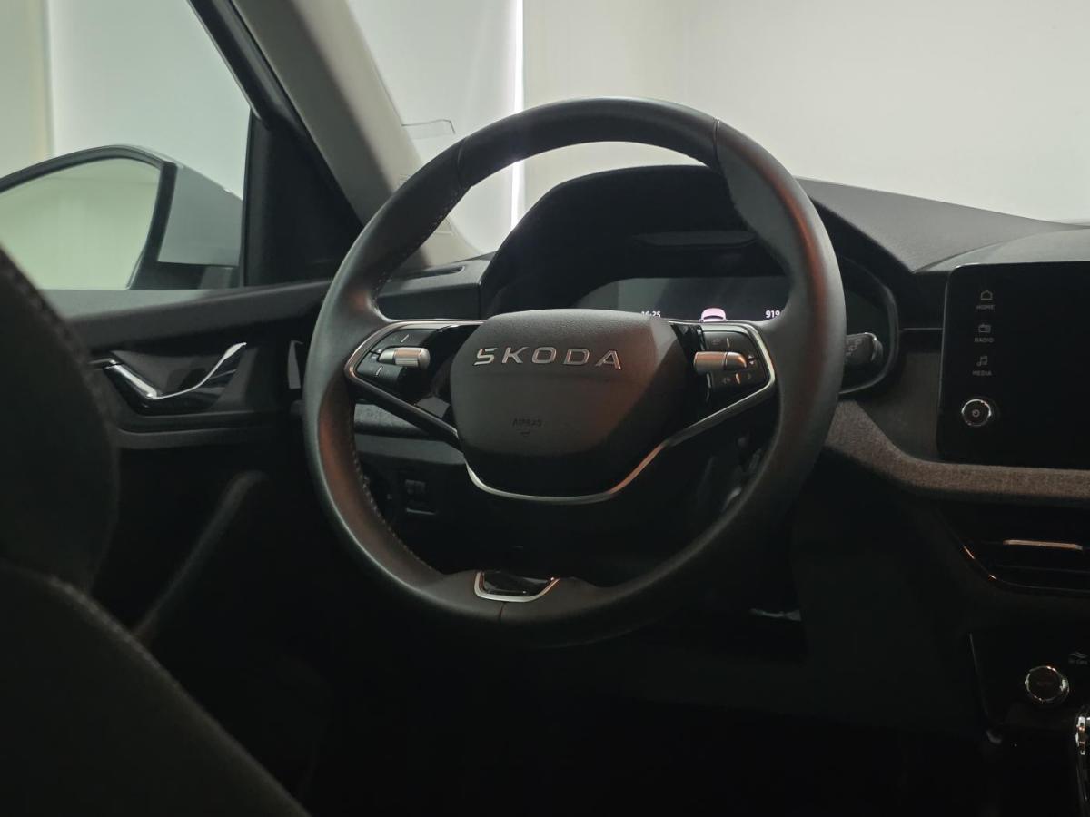 skoda-kamiq-2025-gasolina-999cc