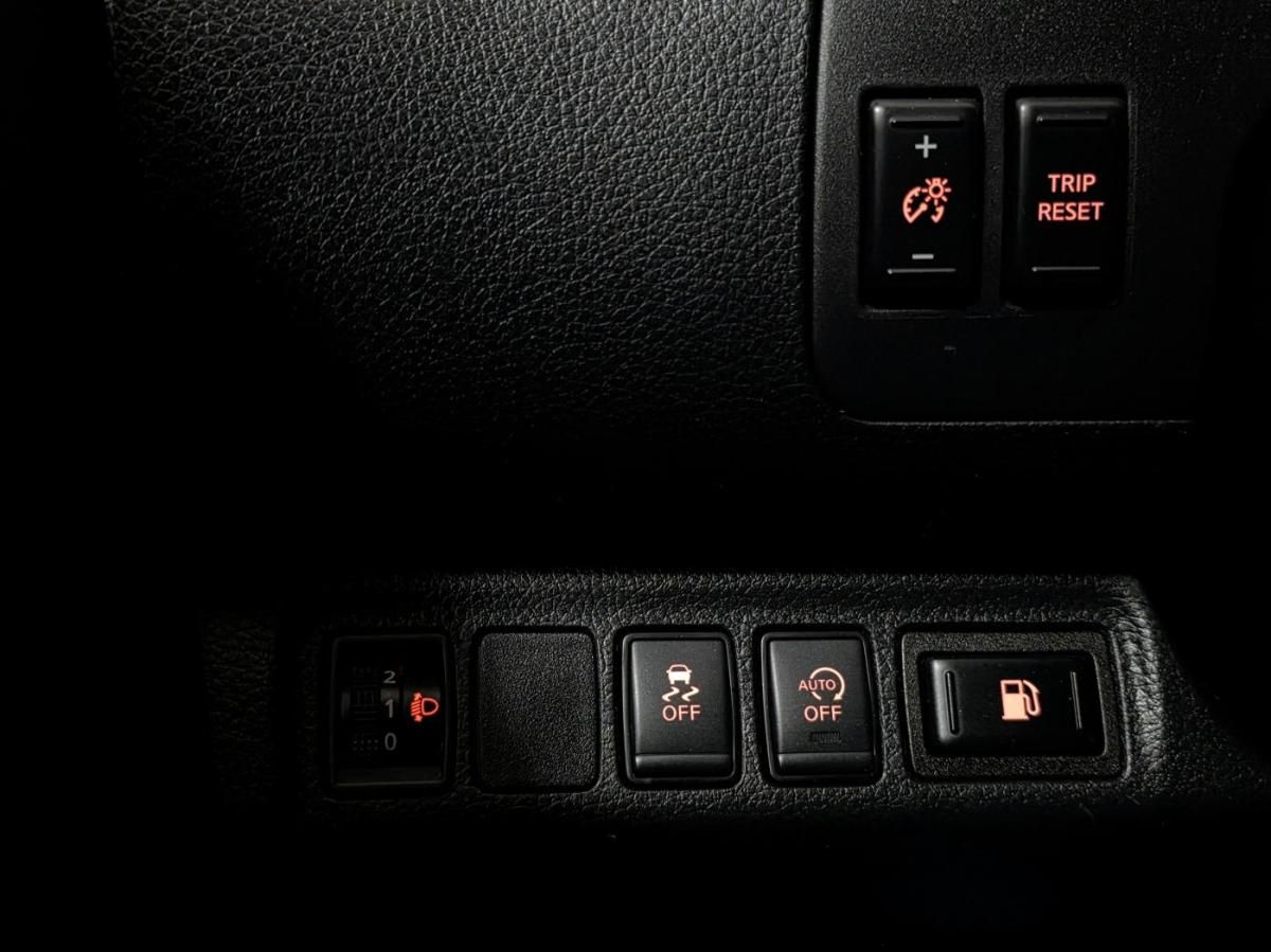 nissan-navara-2021-diesel-2298cc