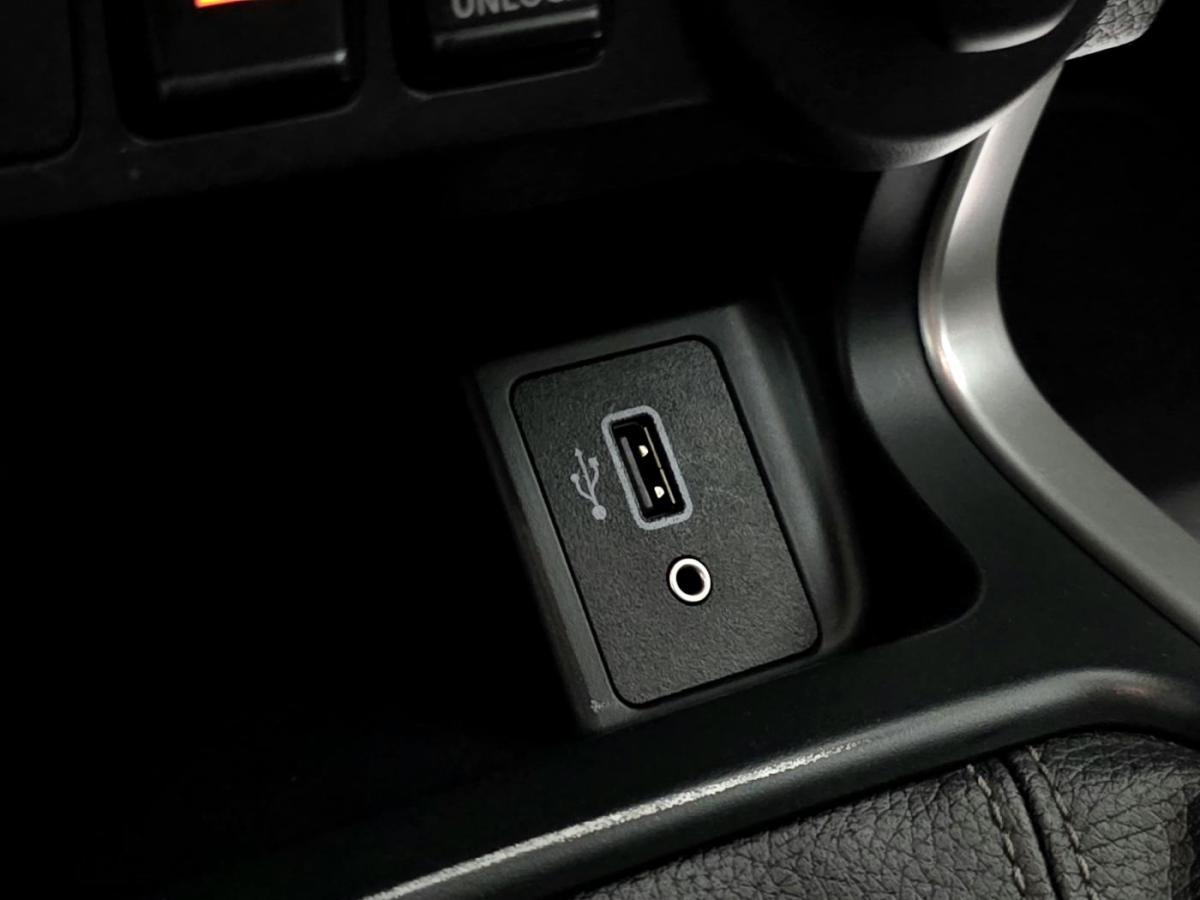 nissan-navara-2021-diesel-2298cc