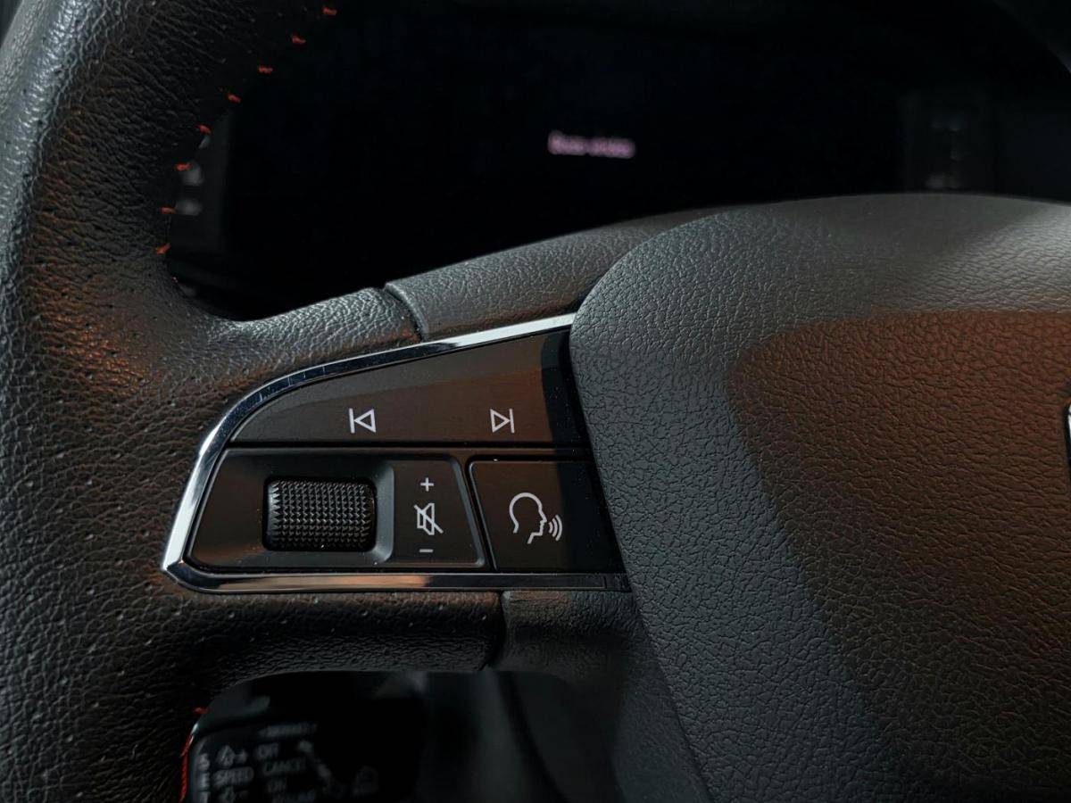 seat-arona-2021-gasolina-999cc