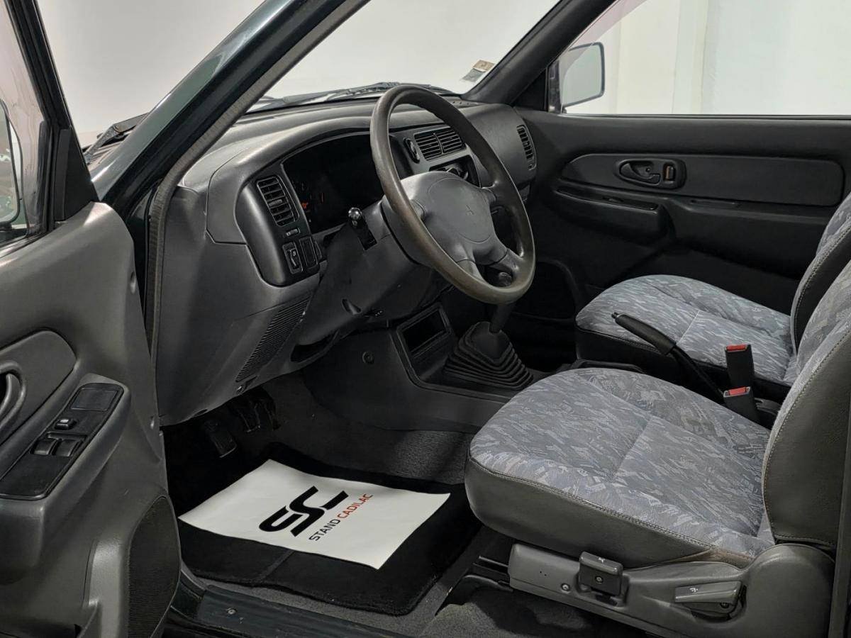 mitsubishi-l200-2001-diesel-2477cc