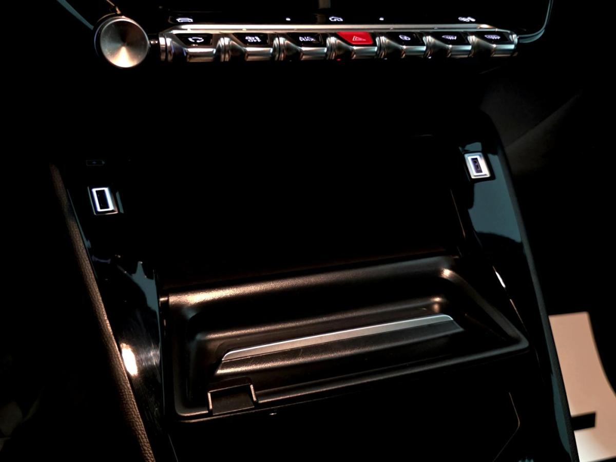 peugeot-e-208-2025-eletrico-0cc