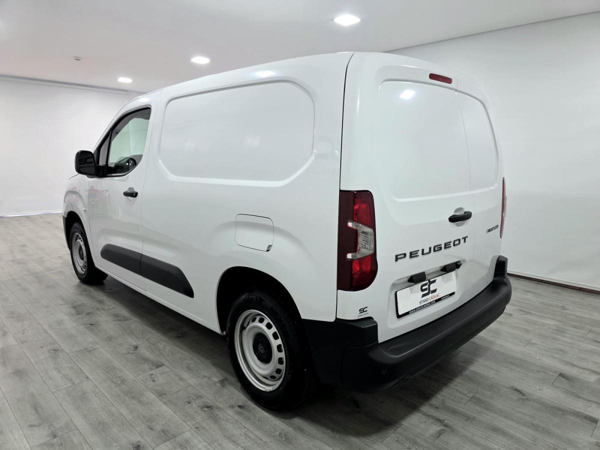 peugeot-partner-2025-diesel-1499cc