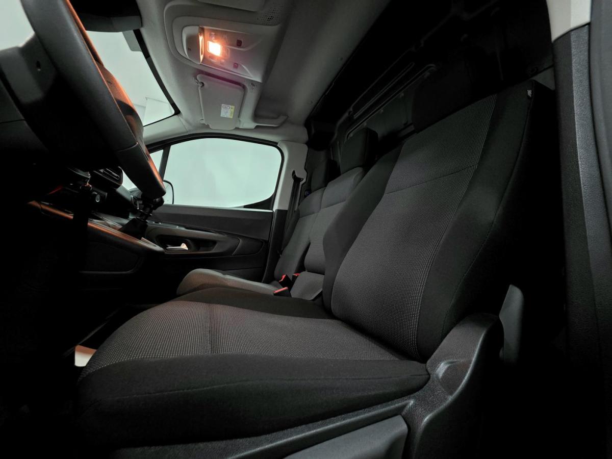 peugeot-partner-2025-diesel-1499cc