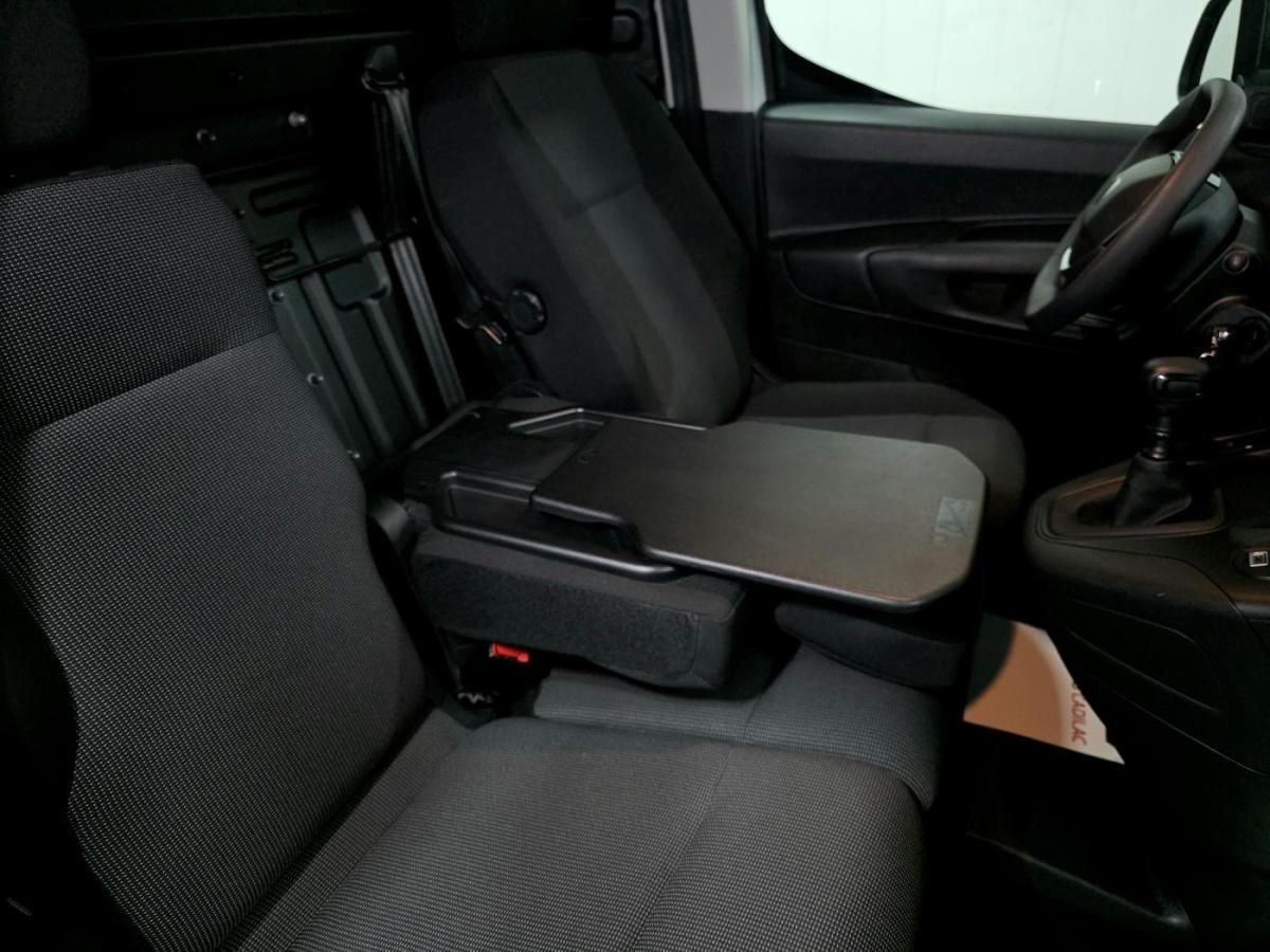 peugeot-partner-2025-diesel-1499cc